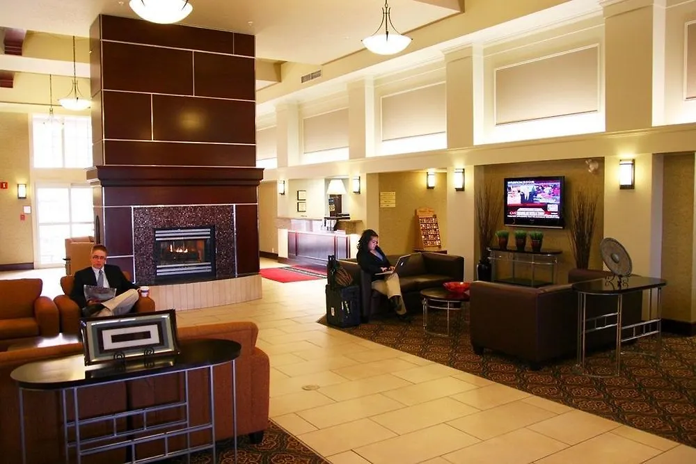 Hampton Inn & Suites By Hilton Calgary-Airport 3*, Calgary